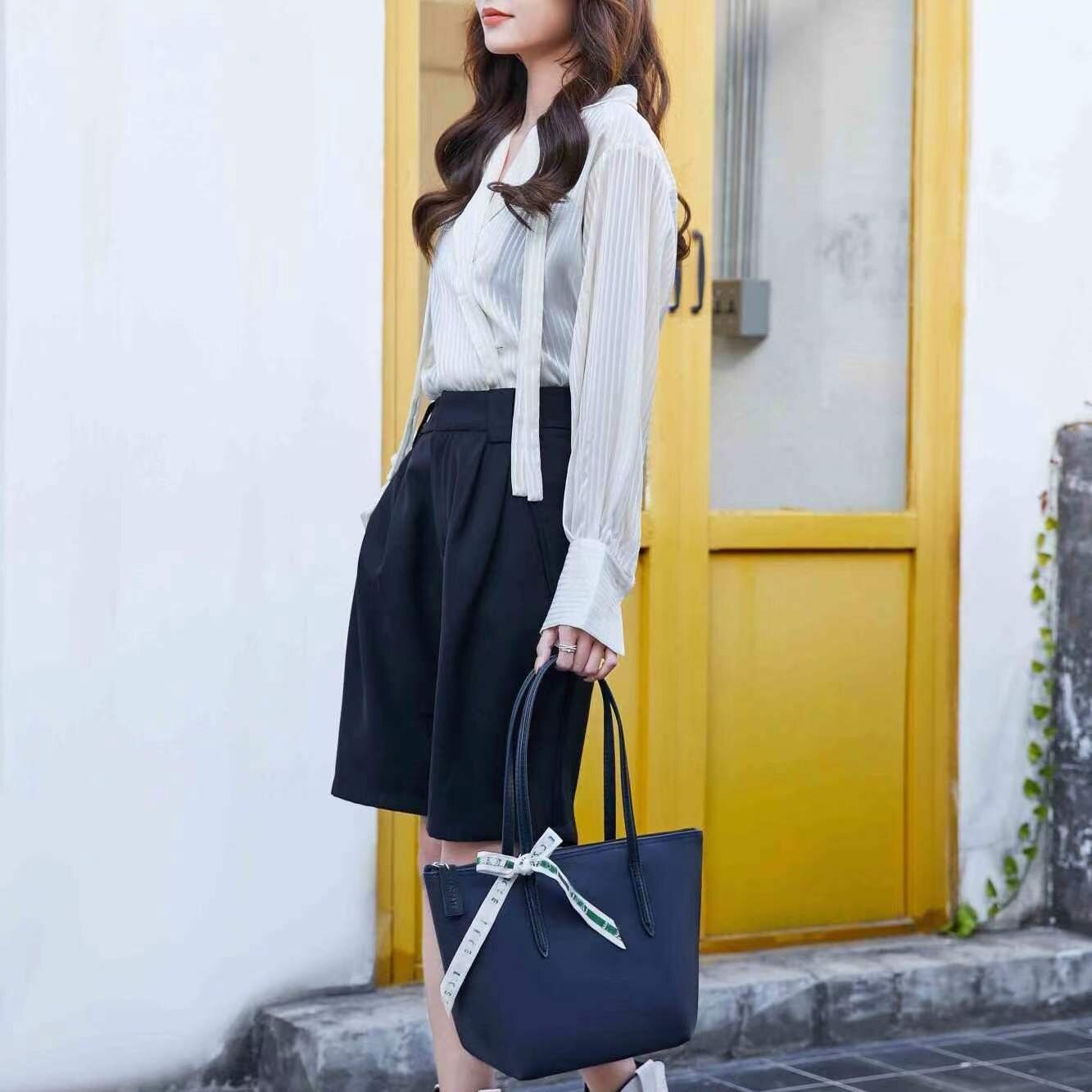 French Original Ladies Capacity Handbag