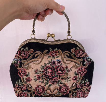 Lost in Vintage Thread Embroidered Bag Metal Handle Petitpoint Clutch Antique Kiss Lock Crossbody Kiss Lock Frame Evening Bag